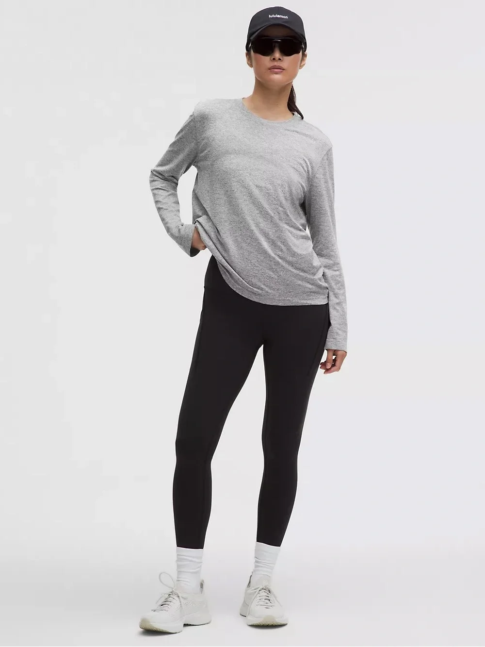 Lululemon Swiftly Relaxed Long Sleeve Shirt Size 6 NWT Slate White (SLTE/WHT)